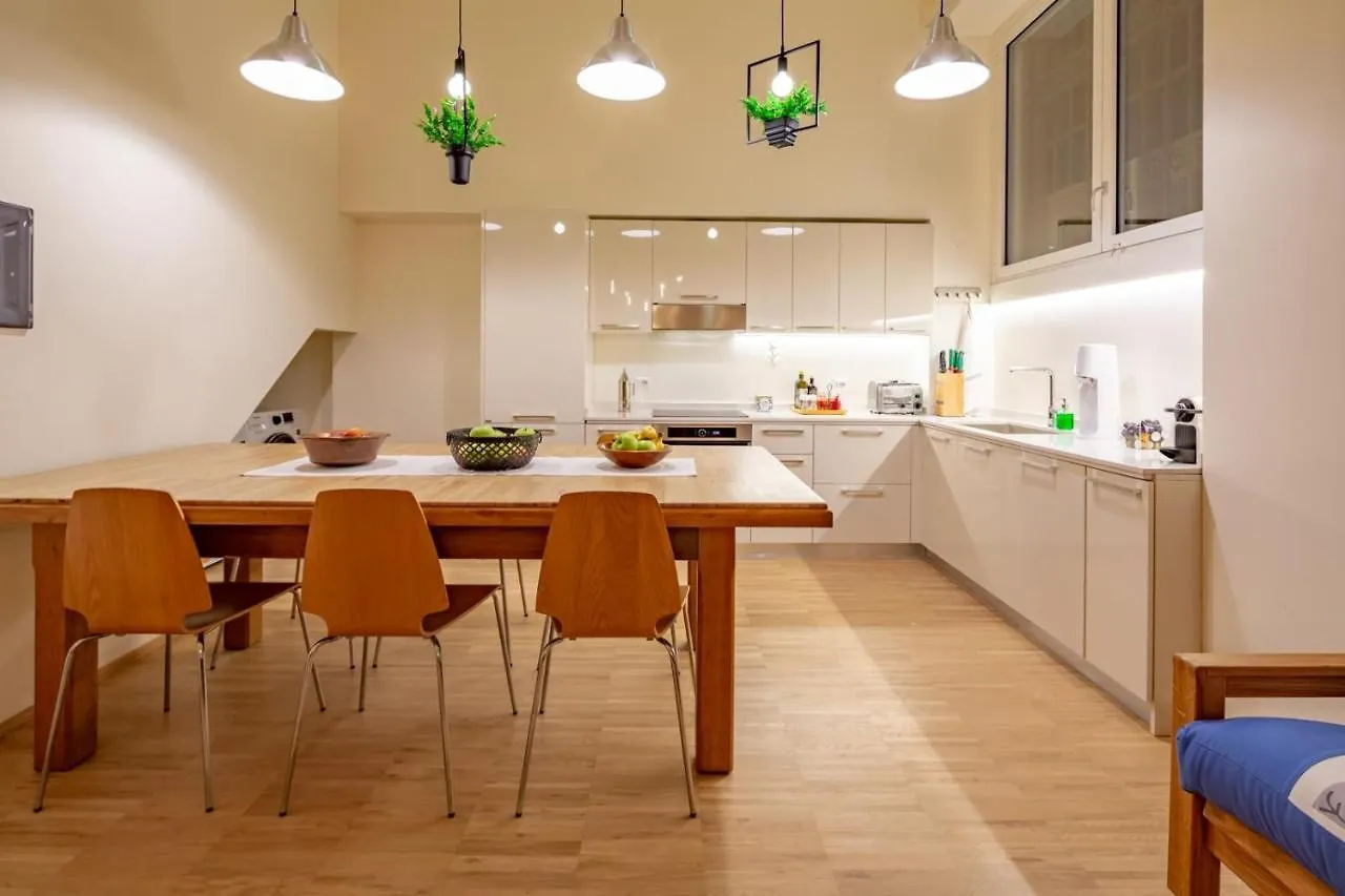 Appartamento LA CASA COLORATA - Flats in Milan - Bocconi