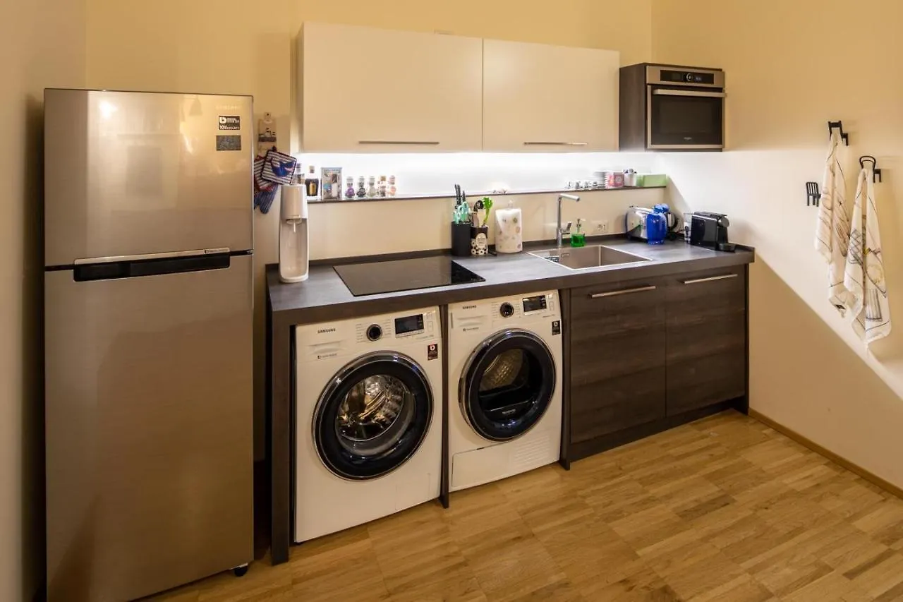Appartamento LA CASA COLORATA - Flats in Milan - Bocconi Italia