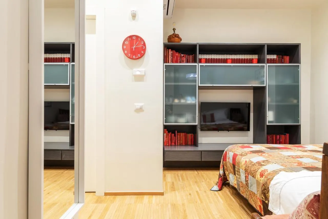 Appartamento LA CASA COLORATA - Flats in Milan - Bocconi Italia